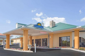 Days Inn by Wyndham Lenoir City